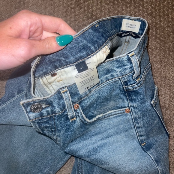 Citizens of Humanity Jolene Jeans - Picture 2 of 3